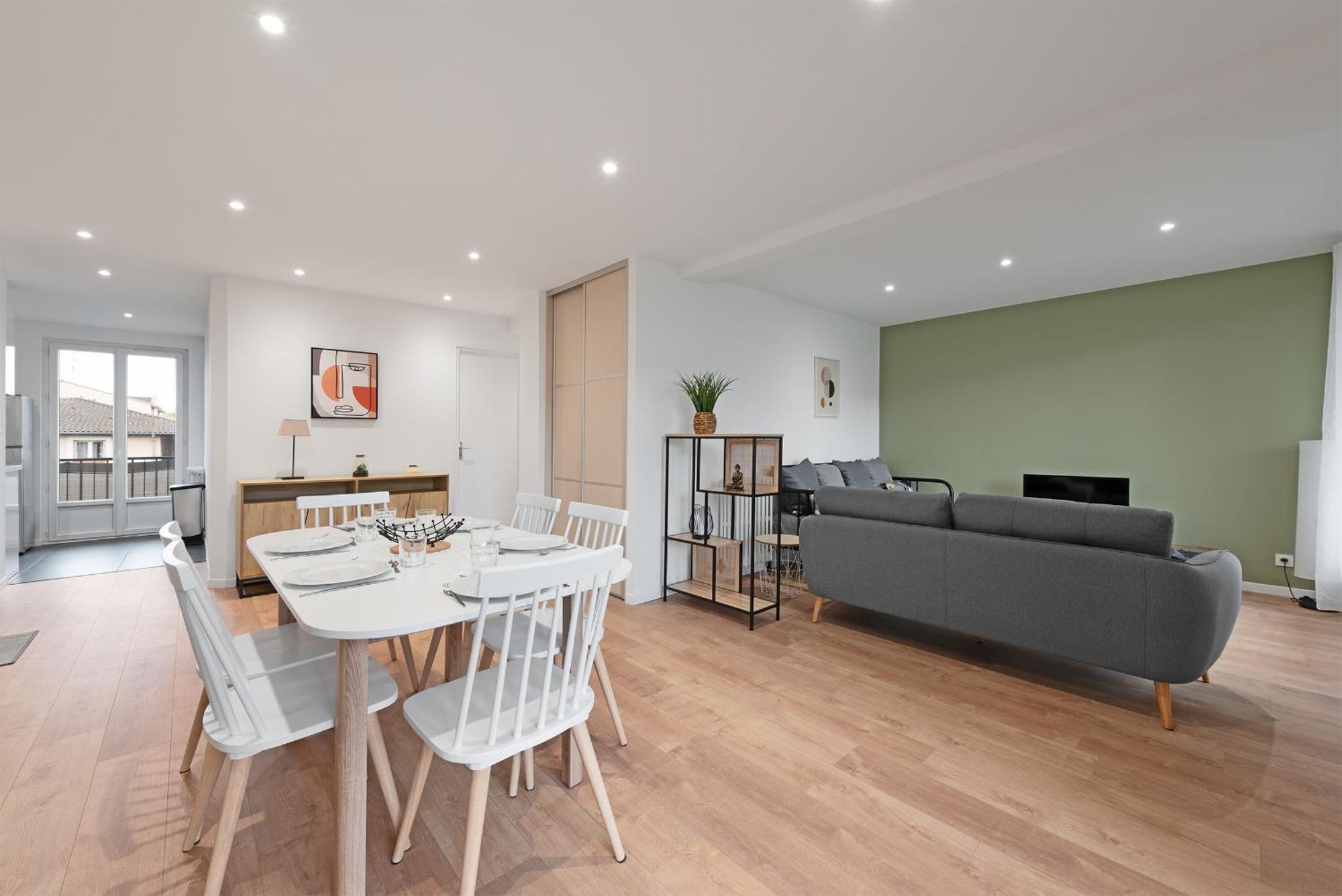 Spacieux T3 Avec 2 Parkings Gratuits Et 2 Balcons Tolosa Esterno foto